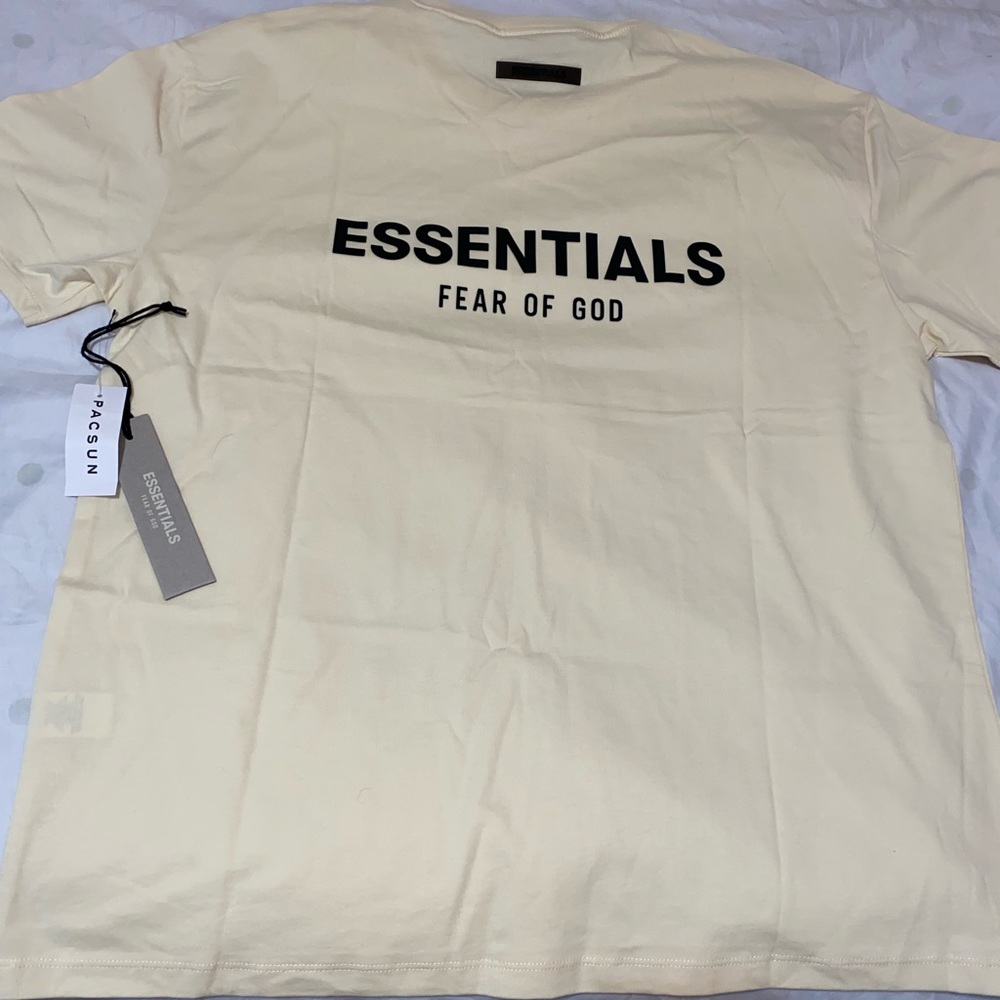 Fear of God Essentials T-shirt Buttercream size M